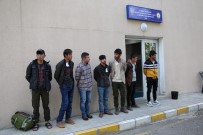 İNSAN TİCARETİ - Erzurum'da 42 Kaçak Göçmen Yakalandı