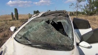 Konya'da Otomobil Devrildi Açıklaması 2 Yaralı