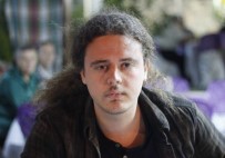 ÜNİVERSİTE ÖĞRENCİSİ - Sevgilisi Tarafından Kılıçla Öldüren Kızın Cep Telefonu İncelenecek