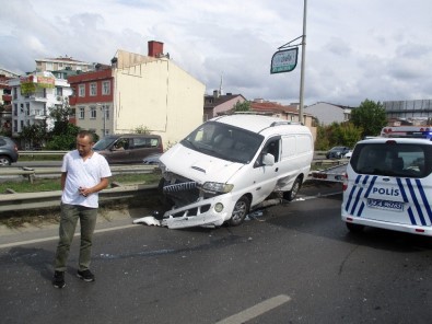 Şile Yolunda Zincirleme Kaza Açıklaması 1 Yaralı