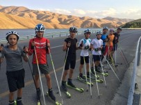 TÜRKIYE KAYAK FEDERASYONU - Yüksekovalı Kayakçıların Kış Hazırlığı