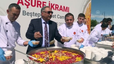 Cumhurbaşkanlığından Ankara'da Vatandaşlara Aşure İkramı