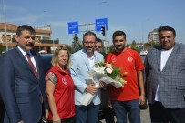GENÇLİK VE SPOR BAKANI - Gençlik Ve Spor Bakanı Kasapoğlu Sungurlu'da