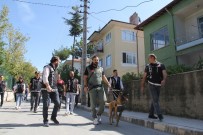 ÖĞRENCİ YURTLARI - Narkotimlerden Okul Önlerinde Sıkı Denetim