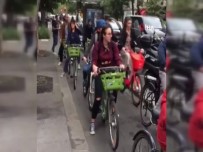 EMEKLİLİK - Paris'te Toplu Taşıma Çalışanlarının Grevi Hayatı Felç Etti