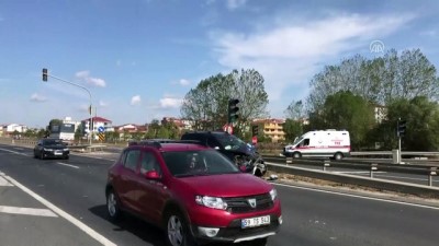 Tekirdağ'da Trafik Kazası Açıklaması 2 Yaralı