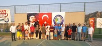 TENİS KULÜBÜ - Teniste Kupalar Sahiplerini Buldu