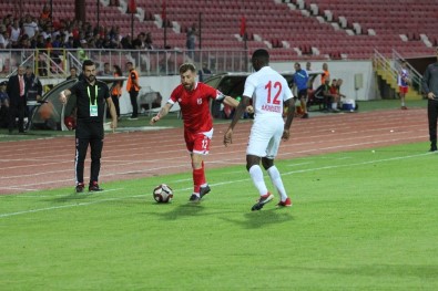 TFF 1. Lig Açıklaması Balıkesirspor Açıklaması 2 - Ümraniyespor Açıklaması 0