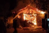 Aslanapa'da Yangın Açıklaması 1 Yaralı