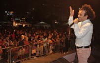 Elazığ'ın Meşhur Salçalı Köfte Festivali'nde Oğuz Aksaç Sahne Aldı