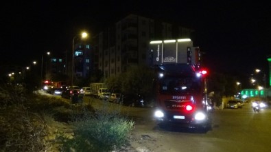 İçtiği Sigara Evi Yaktı, Yanarak Ölmekten Komşuları Kurtardı