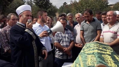 Muhtar Taşkıran Dualarla Toprağa Verildi