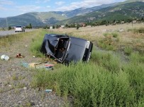 AHMET HAMDI AKPıNAR - Otomobil Takla Attı Açıklaması 2 Yaralı