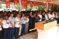 PIYADE - Şehidin Babası Dualarla Defnedildi