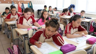 Sivas'ta 73 Bin 500 Öğrenci Sınava Girdi