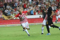 SERDAR ÖZKAN - Süper Lig Açıklaması Antalyaspor Açıklaması 2 - İstikbal Mobilya Kayserispor Açıklaması 2 (Maç Sonucu)