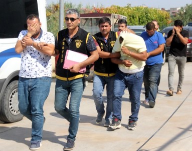 Teslimat Bekleyen Kargoları Başkaları Yerine Geçerek Böyle Aldılar