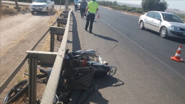 Şehit oğlunun kabrini ziyarete giden baba kazada öldü