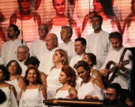 İSMAIL HAKKı DEMIRCIOĞLU - Ali Şen Koroda Şarkı Söyledi