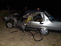 DÜVENCI - Çorum'da Trafik Kazası Açıklaması 3 Yaralı