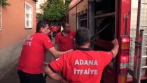 Adana'da 3 Kişiyi Öldüren Zanlının Evi Kundaklandı