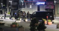 METRIS CEZAEVI - İstanbul'da AVM Ve Rezidansa Ateş Edip Lüks Otomobille Kaçtılar