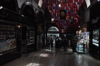 KAPALI ÇARŞI - Kapalıçarşı Karanlığa Büründü