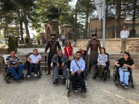 ENGELLİ YOLU - Yılda Milyonlarca Kişi Ziyaret Ediyor Ama Engelliler Giremiyor