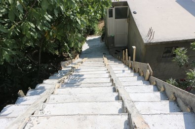 Bitlis'te Merdivenler Yenileniyor