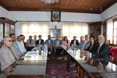 CHP Heyeti, Başkan Fındıkoğlu'nu Ziyaret Etti