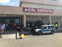 EMEKLİ POLİS - Iğdır Adliyesinde Silahlı Saldırı Açıklaması 1 Ölü, 1 Yaralı