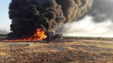Şanlıurfa'da Akaryakıt Tankeri Alev Alev Yandı