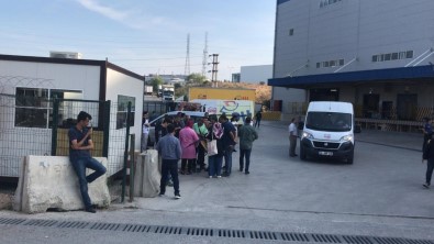 Tuzla'da Anadolu Yakası Posta Dağıtım Merkezinde Şüpheli Toz Paniği