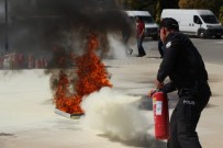 TATBIKAT - Emniyet Personeline Yangın Söndürme Tatbikatı