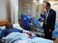 Kaymakam Genç Hastaları Ziyaret Etti