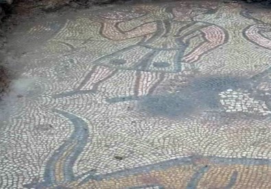 Mardin'de 1500 Yıllık Mozaik, Kaçak Kazıda Ortaya Çıktı