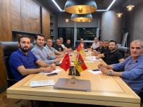 ANKARAGÜCÜ - Yeni Malatyaspor Yönetimi 'Futbol Köyü' İçin Toplandı