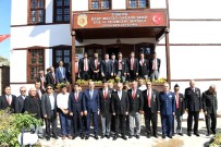 DERNEK BAŞKANI - Başkan Altay Açıklaması 'Şehitlerimizin Ve Gazilerimizin Emanetini Aynı Ruhla Koruyoruz'