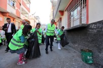 GERİ DÖNÜŞÜM - Başkan Tahmazoğlu Öğrencilerle Birlikte Çöp Topladı