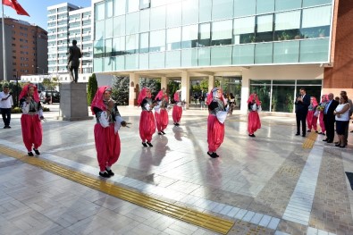Kırklarelili Öğrenciler Hünerlerini Tepebaşı'nda Sergiledi