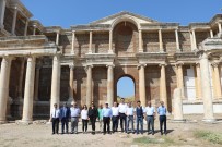 CELAL BAYAR ÜNIVERSITESI - Manisa'nın Turizm Potansiyelini Harekete Geçirmek İçin Çalışma Başladı