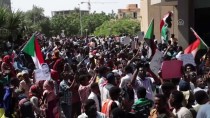 YARGITAY BAŞKANI - Sudan'da Beşir Rejiminin Sembol İsimlerinin Yargılanması Talebiyle Gösteri