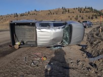 TUNÇBILEK - Tavşanlı'da Trafik Kazası Açıklaması 4 Yaralı