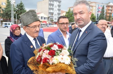 Topaloğlu Açıklaması 'Bu Ülkede Özgürce Yaşayabiliyorsak Bunu Kahraman Gazilere Ve Aziz Şehitlere Borçluyuz'