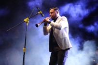BAĞ BOZUMU - Başkan Akın'dan Turgutlu'ya 'Müzik Okulu' Sözü