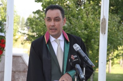 Isparta'daki Yeni Adli Yıl Açılışı'nda Avukatlara 'Virüs' Ve 'Simsar' Mücadelesi Vurgusu