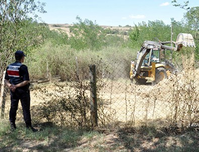 Malkara'da, '500 kilo altın' iddiasıyla resmi kazı
