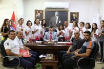 MURAT KAYA - Şampiyonlardan İl Müdürü Fillikçioğlu'na Ziyaret