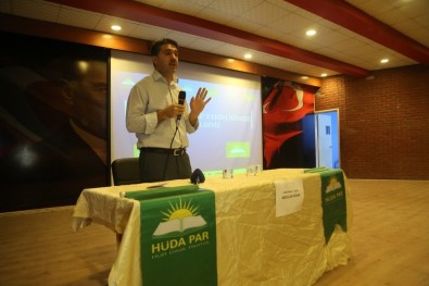 Silopi'de 'Gençlik Ve Namaz' Konferansı