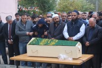 SİYASİ PARTİ - 6. Kattan Düşerek Ölen Mehmet Bebek Toprağa Verildi